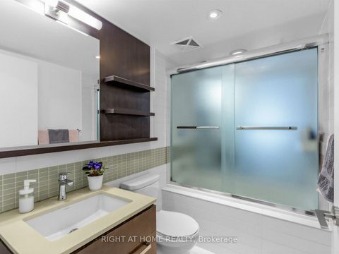 Photo 17 at 1210 - 295 Adelaide Street W, Waterfront Communities C1, Toronto