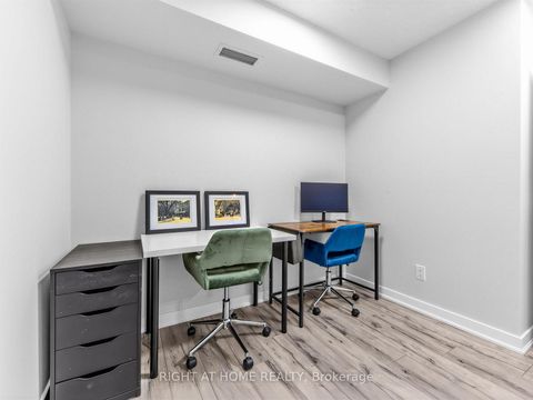 Photo 18 at 1210 - 295 Adelaide Street W, Waterfront Communities C1, Toronto