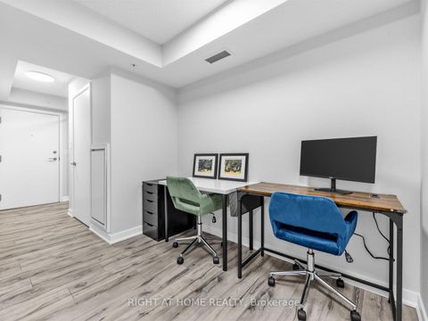 Photo 19 at 1210 - 295 Adelaide Street W, Waterfront Communities C1, Toronto