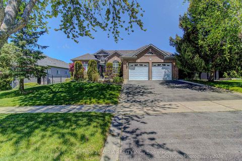 Photo 23 at 176 Laurentian Boulevard, Rural Vaughan, Vaughan