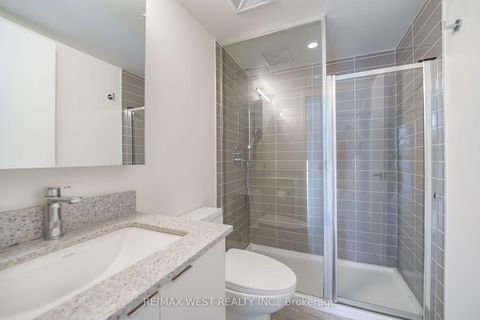 Photo 10 at 721 - 500 Wilson Avenue, Clanton Park, Toronto