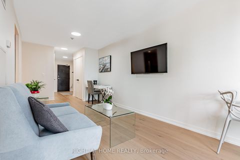 Photo 13 at 3116 - 8 Park Road, Annex, Toronto