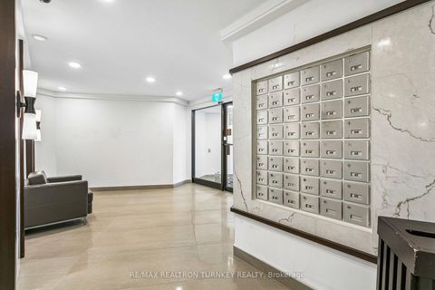 Photo 9 at A12 - 296 Mill Road, Markland Wood, Toronto