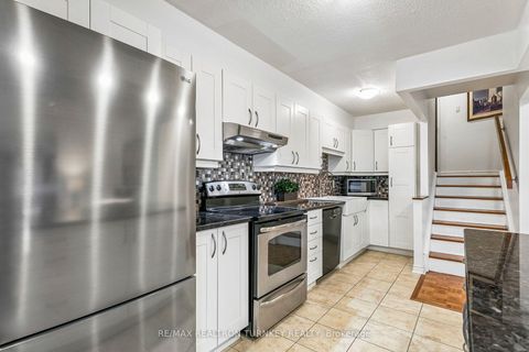 Photo 11 at A12 - 296 Mill Road, Markland Wood, Toronto