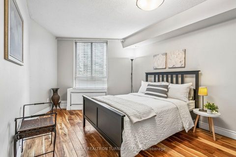 Photo 17 at A12 - 296 Mill Road, Markland Wood, Toronto