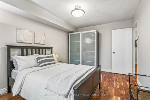 Photo 18 at A12 - 296 Mill Road, Markland Wood, Toronto