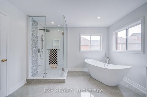 Photo 25 at 71 Futura Avenue, Rouge Woods, Richmond Hill