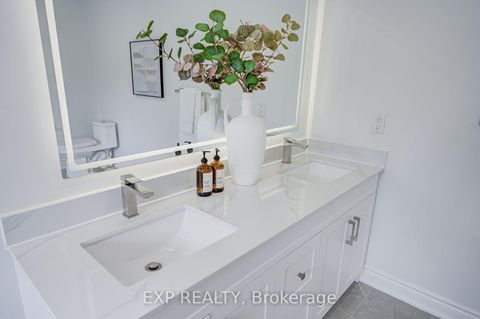 Photo 26 at 71 Futura Avenue, Rouge Woods, Richmond Hill