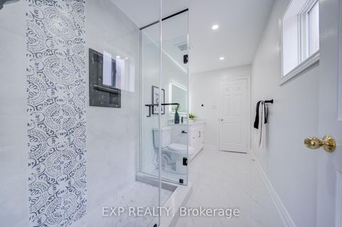 Photo 30 at 71 Futura Avenue, Rouge Woods, Richmond Hill