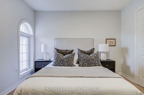 Photo 35 at 71 Futura Avenue, Rouge Woods, Richmond Hill
