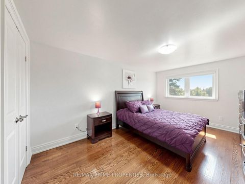 Photo 25 at 19 Post Horn Grove, Agincourt North, Toronto