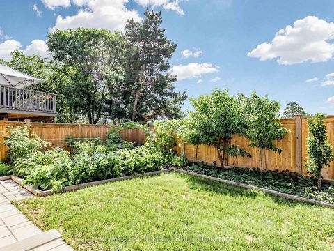 Photo 42 at 19 Post Horn Grove, Agincourt North, Toronto