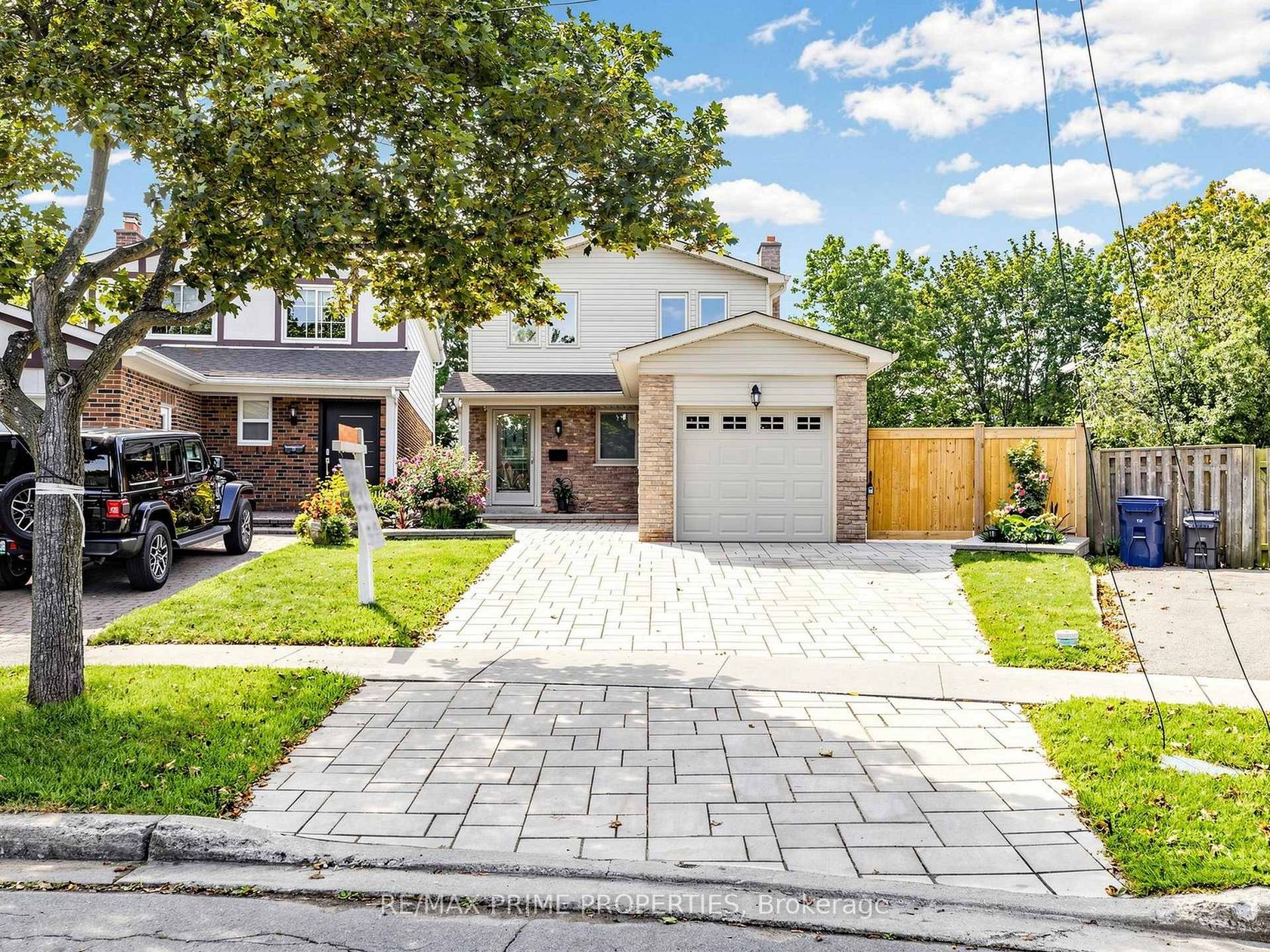 19 Post Horn Grove, Agincourt North, Toronto 