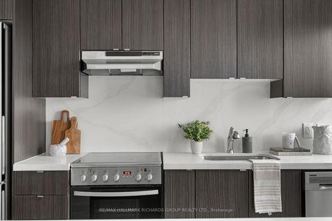 Photo 11 at PH606 - 408 Brown's Line, Alderwood, Toronto