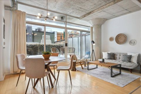 Photo 2 at 211 - 66 Portland Street, Waterfront Communities C1, Toronto
