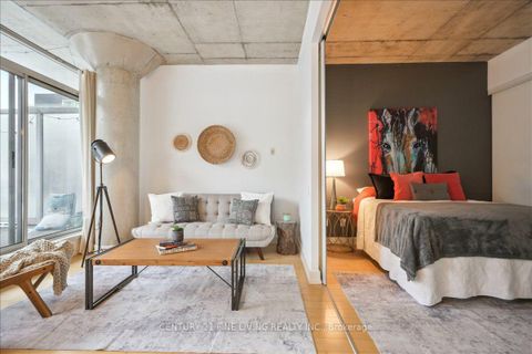 Photo 3 at 211 - 66 Portland Street, Waterfront Communities C1, Toronto