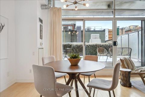 Photo 10 at 211 - 66 Portland Street, Waterfront Communities C1, Toronto