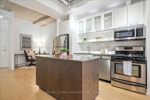 Photo 17 at 211 - 66 Portland Street, Waterfront Communities C1, Toronto