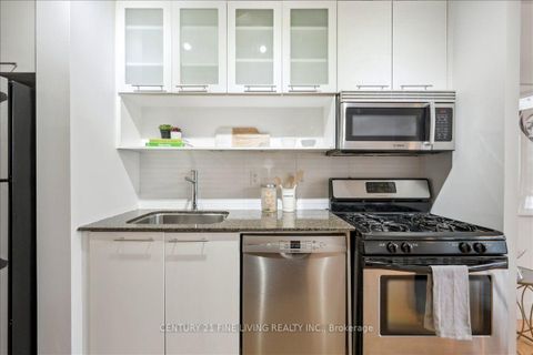Photo 19 at 211 - 66 Portland Street, Waterfront Communities C1, Toronto