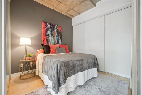 Photo 25 at 211 - 66 Portland Street, Waterfront Communities C1, Toronto