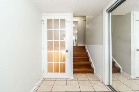 Photo 6 at 48 Dunthorne Court, Malvern, Toronto