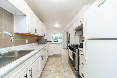 Photo 15 at 48 Dunthorne Court, Malvern, Toronto