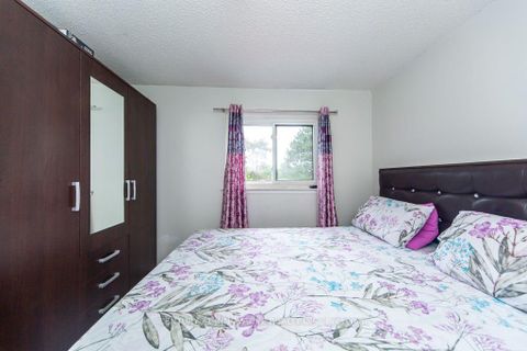 Photo 30 at 48 Dunthorne Court, Malvern, Toronto