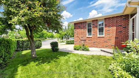 Photo 2 at 15 Marsh Street, North Richvale, Richmond Hill