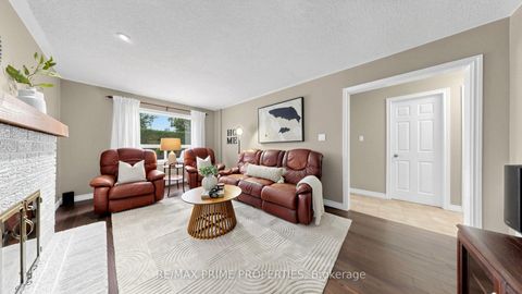 Photo 9 at 15 Marsh Street, North Richvale, Richmond Hill