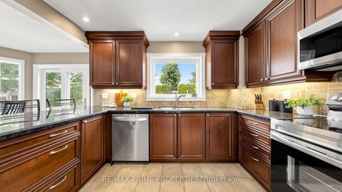 Photo 11 at 15 Marsh Street, North Richvale, Richmond Hill
