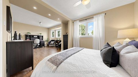Photo 24 at 15 Marsh Street, North Richvale, Richmond Hill