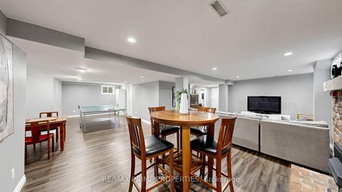 Photo 34 at 15 Marsh Street, North Richvale, Richmond Hill