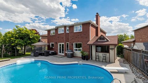 Photo 40 at 15 Marsh Street, North Richvale, Richmond Hill