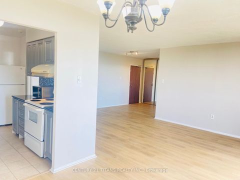 Photo 8 at 907 - 301 Prudential Drive, Dorset Park, Toronto