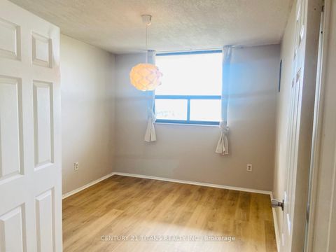 Photo 11 at 907 - 301 Prudential Drive, Dorset Park, Toronto