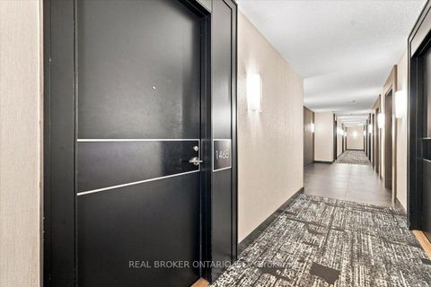 Photo 2 at 1468 - 209 Fort York Boulevard, Niagara, Toronto