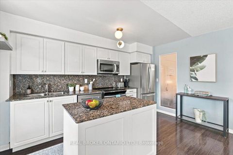 Photo 9 at 1468 - 209 Fort York Boulevard, Niagara, Toronto