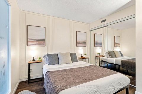 Photo 17 at 1468 - 209 Fort York Boulevard, Niagara, Toronto