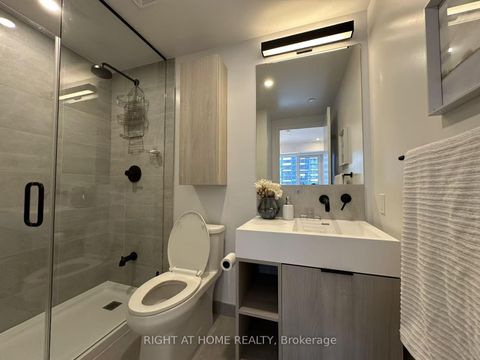 Photo 6 at 3302 - 108 Peter Street, Waterfront Communities C1, Toronto