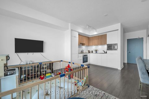 Photo 8 at 313 - 50 O'neill Road, Don Mills, Toronto
