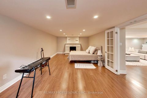 Photo 25 at 24 Beaverbrook Avenue, Rosethorn, Toronto