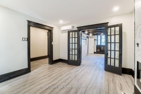 Photo 4 at 31 Tyndall Avenue, South Parkdale, Toronto