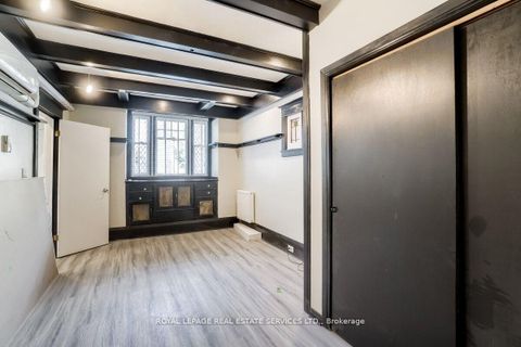 Photo 5 at 31 Tyndall Avenue, South Parkdale, Toronto