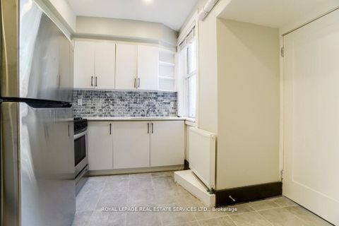 Photo 7 at 31 Tyndall Avenue, South Parkdale, Toronto