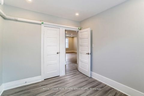 Photo 21 at 31 Tyndall Avenue, South Parkdale, Toronto