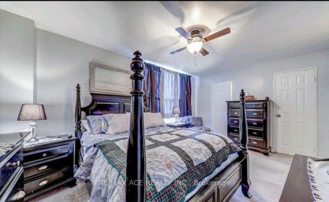 Photo 9 at 608 - 3420 Eglinton Avenue E, Scarborough Village, Toronto