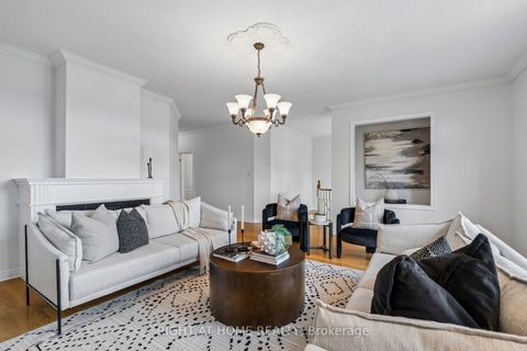 Photo 8 at 251 Sonoma Boulevard, Sonoma Heights, Vaughan