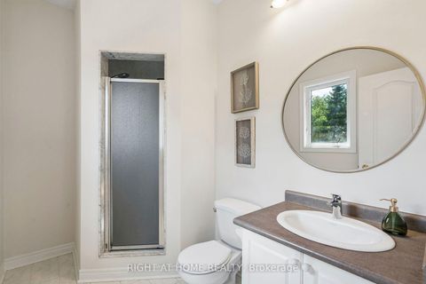 Photo 18 at 251 Sonoma Boulevard, Sonoma Heights, Vaughan