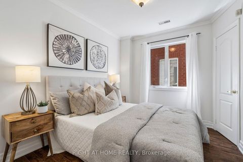 Photo 30 at 251 Sonoma Boulevard, Sonoma Heights, Vaughan