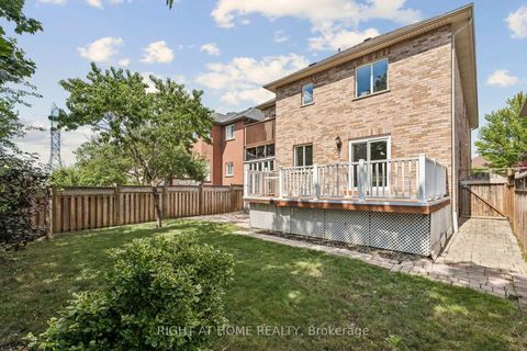 Photo 33 at 251 Sonoma Boulevard, Sonoma Heights, Vaughan